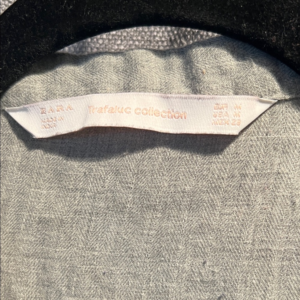 Zara Blue Floral Embroidered Button-Down Shirt - Picture 2 of 3